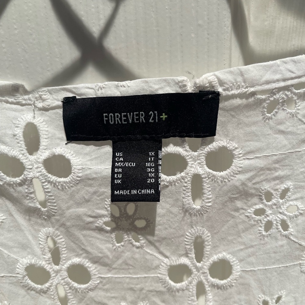 Forever 21 White Eyelet Dress Tea Length 1X - Picture 4 of 11